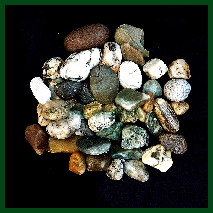 Medium Natural Pebbles (20mm to 65mm)
